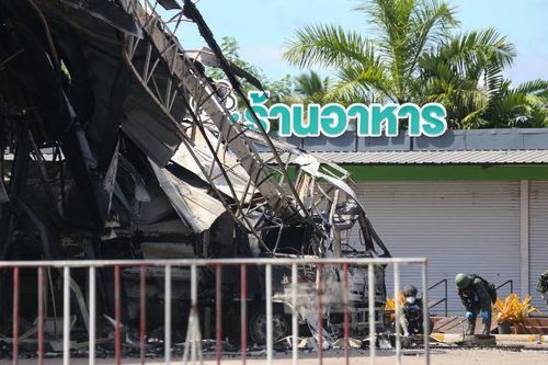 Miền Nam Thái Lan hứng chịu bom đạn