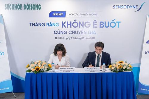'Tháng răng không ê buốt cùng chuyên gia' chính thức khởi động