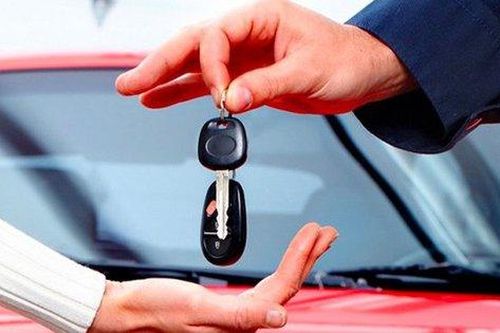 Nhờ đứng tên vay hộ tiền ngân hàng mua xe ô tô, người phụ nữ bán hàng online nhận kết đắng
