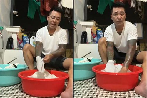 Tuấn Hưng livestream vừa giặt đồ vừa hát gây sốt