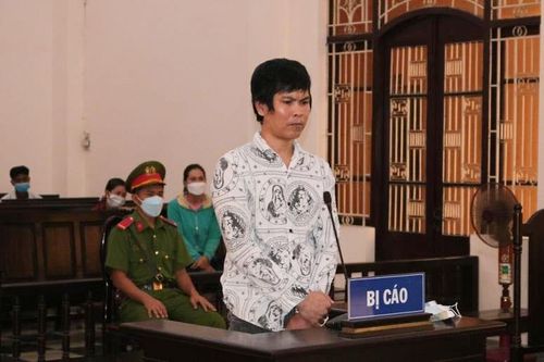 Nhậu say, xách búa đi gây án vì mối thù xưa
