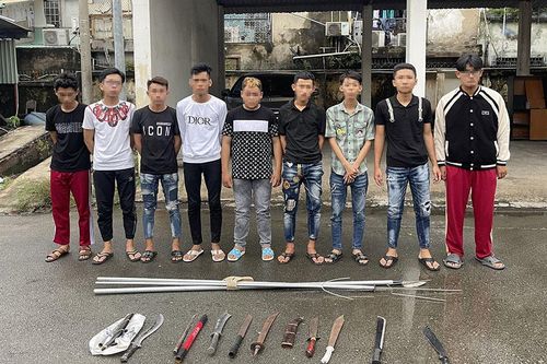 Bắt 17 người vụ khẩu chiến trên Facebook thành hỗn chiến ở Thủ Đức