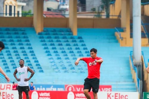 Huấn luyện viên trưởng Sông Lam Nghệ An: Viettel có Hoàng Đức, chúng tôi có Xuân Mạnh