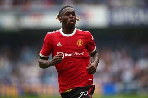 Man United bán cắt lỗ Wan-Bissaka, thay bằng sao Dortmund