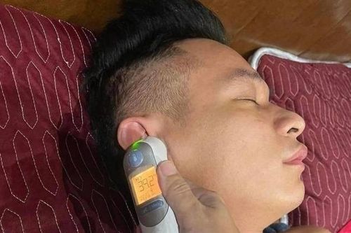 Độ Mixi bất ngờ thông báo phải tạm nghỉ stream có thể phải nhập viện, chuyện gì đây?