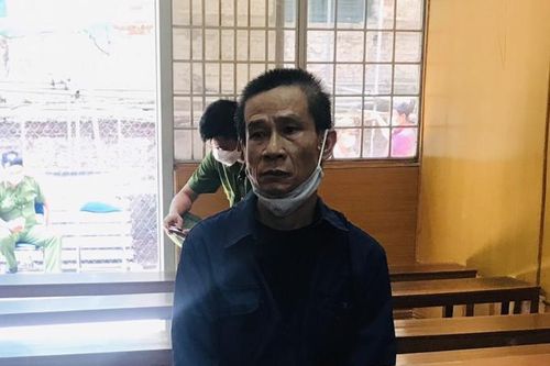 U60 nghi ngờ vợ 'cắm sừng', dùng dao chém 'tình địch' trọng thương