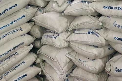 Tạm giữ 79 tấn đường cát nhập lậu