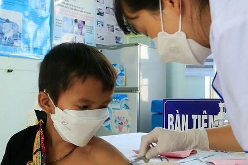 Còn 13 ngày: Năm học mới đến gần, có tỉnh tiêm vaccine COVID-19 cho trẻ từ 5 - dưới 12 tuổi mũi 2 vẫn dưới 17%