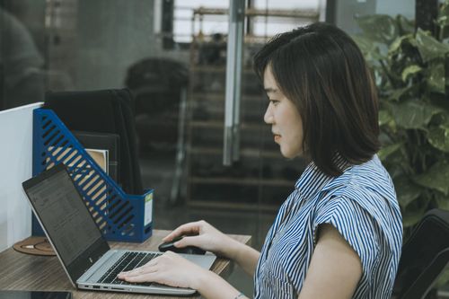 Mua khóa học để làm freelancer