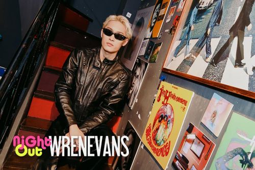 Chơi billiard, kể chuyện 'thế hệ trà đá' cùng Wren Evans