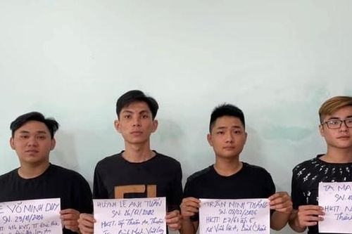 Bắt khẩn cấp 4 người trong vụ giật đồ 'cúng cô hồn' dẫn tới đánh nhau