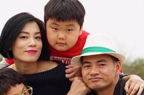 Bà xã Xuân Bắc gây sốt khi khen chồng tâm lý