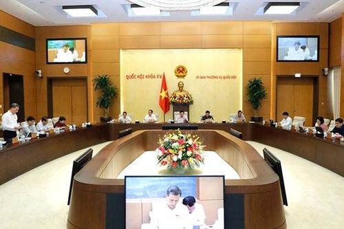 Bảo đảm tính độc lập gắn với chịu trách nhiệm