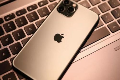 Apple cảnh báo lỗ hổng cho phép tin tặc xâm nhập vào iPhone, Mac