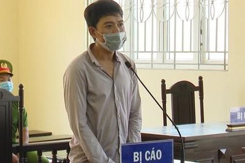 Thanh niên 5 lần đứng trước vành móng ngựa cùng về tội trộm cắp tài sản