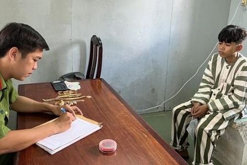 Tiệc tưng bừng cửa trước, trộm đột nhập cửa sau 'cuỗm' 200 triệu đồng