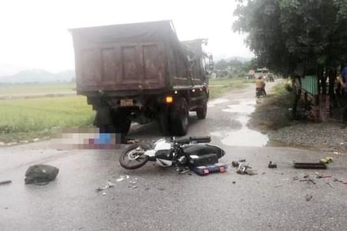 Nam thanh niên tử vong sau khi va chạm với xe tải