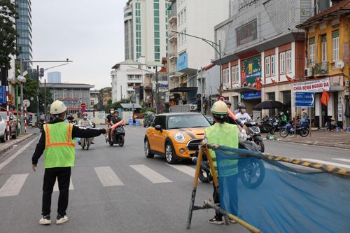 Hà Nội: Rào đường Trần Hưng Đạo thi công nhà ga Đường sắt Nhổn- ga Hà Nội