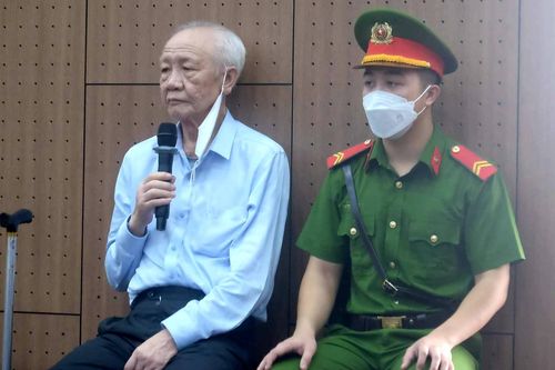 'Những cái bóng' vướng tội tham ô vụ thâu tóm đất vàng ở Bình Dương