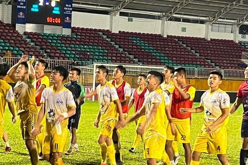Thi đấu áp đảo trước U15 Hoàng Anh Gia Lai, U15 Sông Lam Nghệ An giành vé vào chung kết