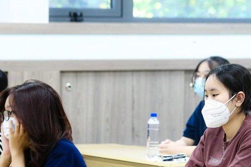 Hà Nội: Các trường THPT đã chuẩn bị gì cho việc dạy chương trình mới?