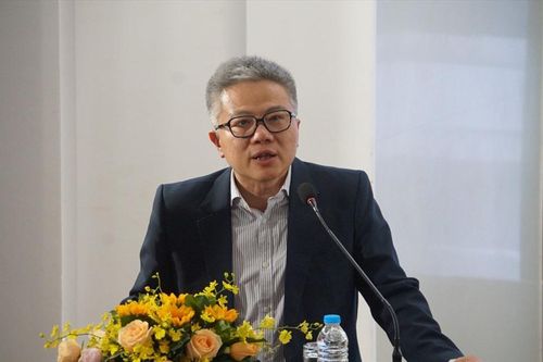 Làm gì để khắc phục vấn nạn chảy máu chất xám?