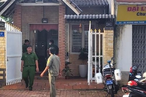 Tên trộm phá cửa nhà thiếu phụ, lấy mất tài sản tiền tỷ