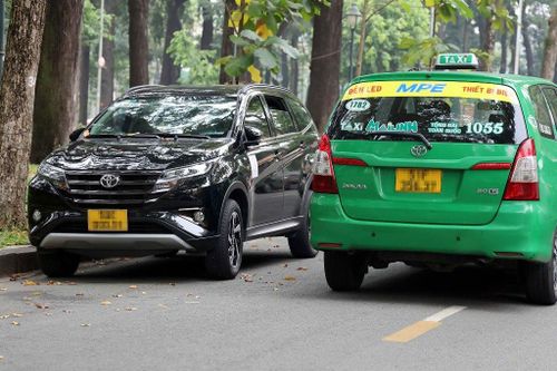 Xăng dầu giảm giá mạnh cước vận tải vẫn đứng yên, Bộ Giao thông liên tục chỉ đạo 'nóng'