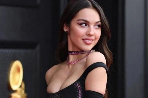 Olivia Rodrigo yêu nhanh, chia tay vội