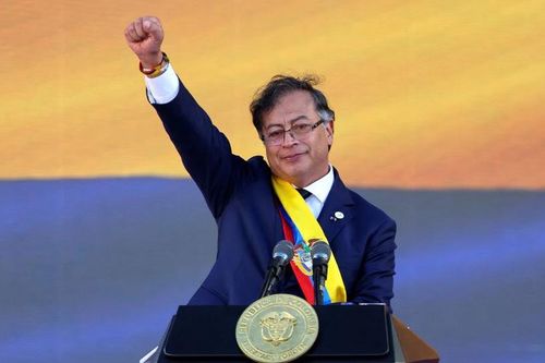 Nhiệm kỳ nhiều thách thức với chính phủ mới của Colombia