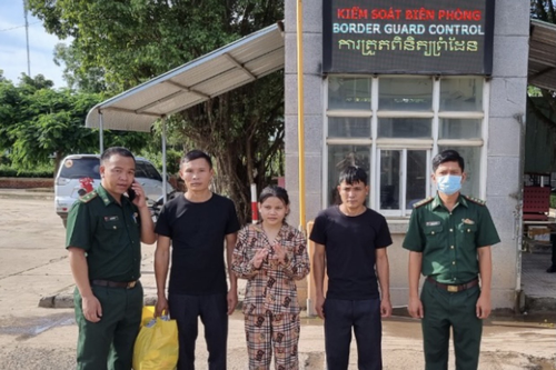 Biên phòng Kon Tum: Giải cứu nạn nhân bị lừa bán sang Campuchia