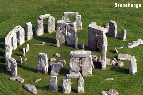Bãi đá cổ Stonehenge đã được đấu giá như thế nào?