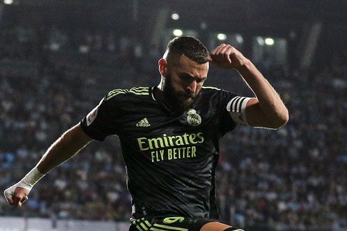 Benzema châm ngòi, Real Madrid đại thắng '4 sao'