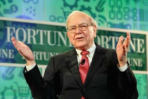 Warren Buffett gom thêm cổ phiếu dầu mỏ, có khả năng mua đứt ông lớn Occidental
