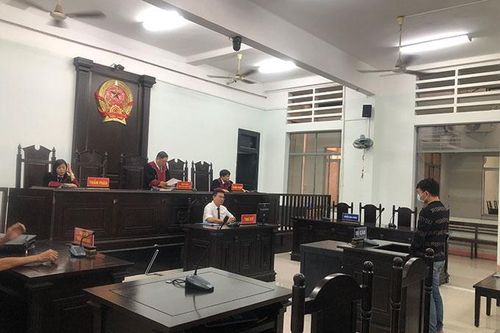 Biết xe trộm cắp vẫn tiêu thụ