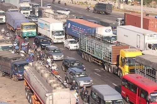 Tìm cơ chế đột phá để phát triển nhanh hạ tầng GTVT