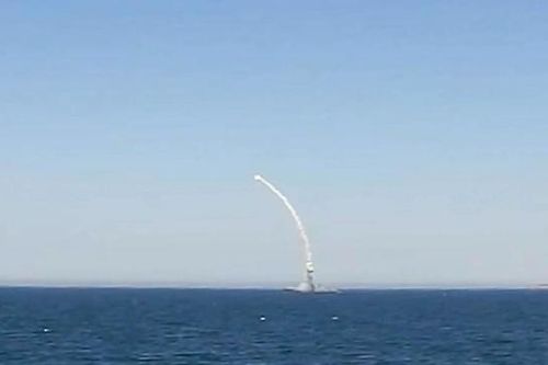 Nga phóng tên lửa Kalibr phá hủy vũ khí phương Tây ở Odessa