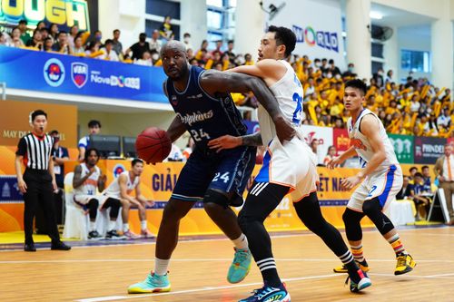 'Trâu Hà Nội' vươn lên dẫn trước trong loạt trận Playoffs