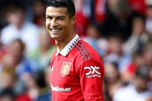 Thêm một đội bóng lớn ở châu Âu từ chối chiêu mộ Ronaldo