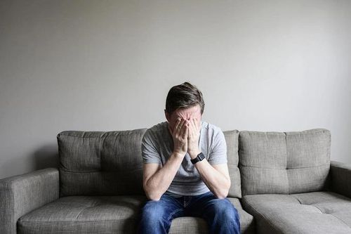 Vì sao nam giới có nguy cơ mắc ung thư cao hơn phụ nữ?
