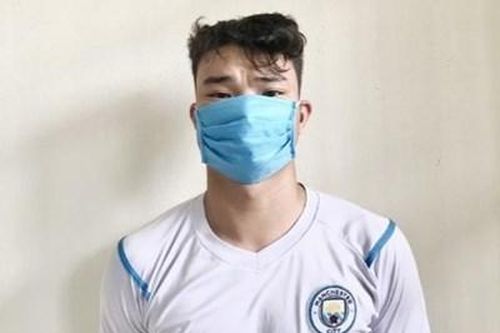 Phê chuẩn khởi tố, tạm giam nam thanh niên dùng dao níu kéo bạn gái