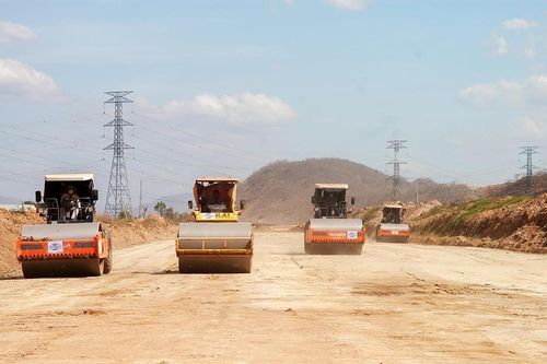 Phối hợp di dời nhiều điểm giao cắt đường điện cao thế