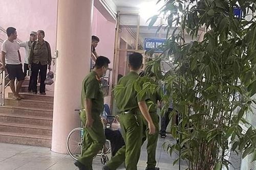 Con rể rút súng tự chế tự sát khi đến thăm mẹ vợ ngay tại bệnh viện