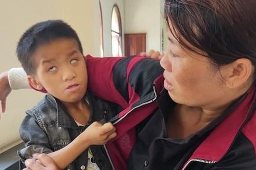 Bốn mẹ con lâm cảnh khốn cùng mong được giúp đỡ!