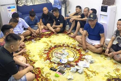 Hé lộ thủ đoạn tinh vi qua mắt công an của đối tượng tổ chức cho gần 20 người đánh bạc