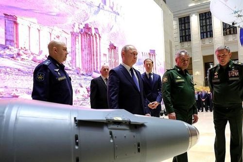 Gần 2.000 vũ khí hạt nhân chiến thuật của Nga khiến NATO 'toát mồ hôi'
