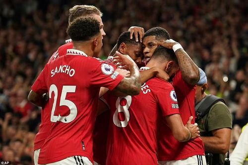 Toàn cảnh chiến thắng 'rửa mặt' của MU trước Liverpool
