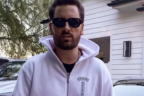 Scott Disick bị tai nạn lật xe
