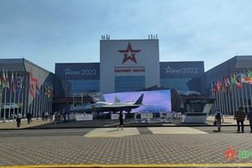 Chiêm ngưỡng vũ khí, trang bị quân sự hiện đại tại Diễn đàn Army-2022