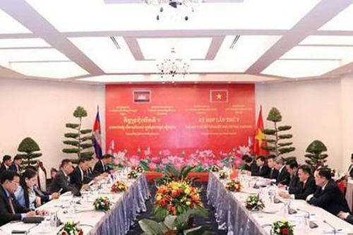 Phối hợp tu bổ, tôn tạo Đài Hữu nghị Việt Nam - Campuchia